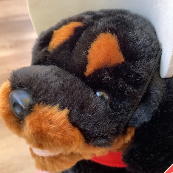 Fiesta Dog Stuffed Rottweiler 2002 original Tags Sitting Puppy Visor Red Leash - Picture 5 of 9